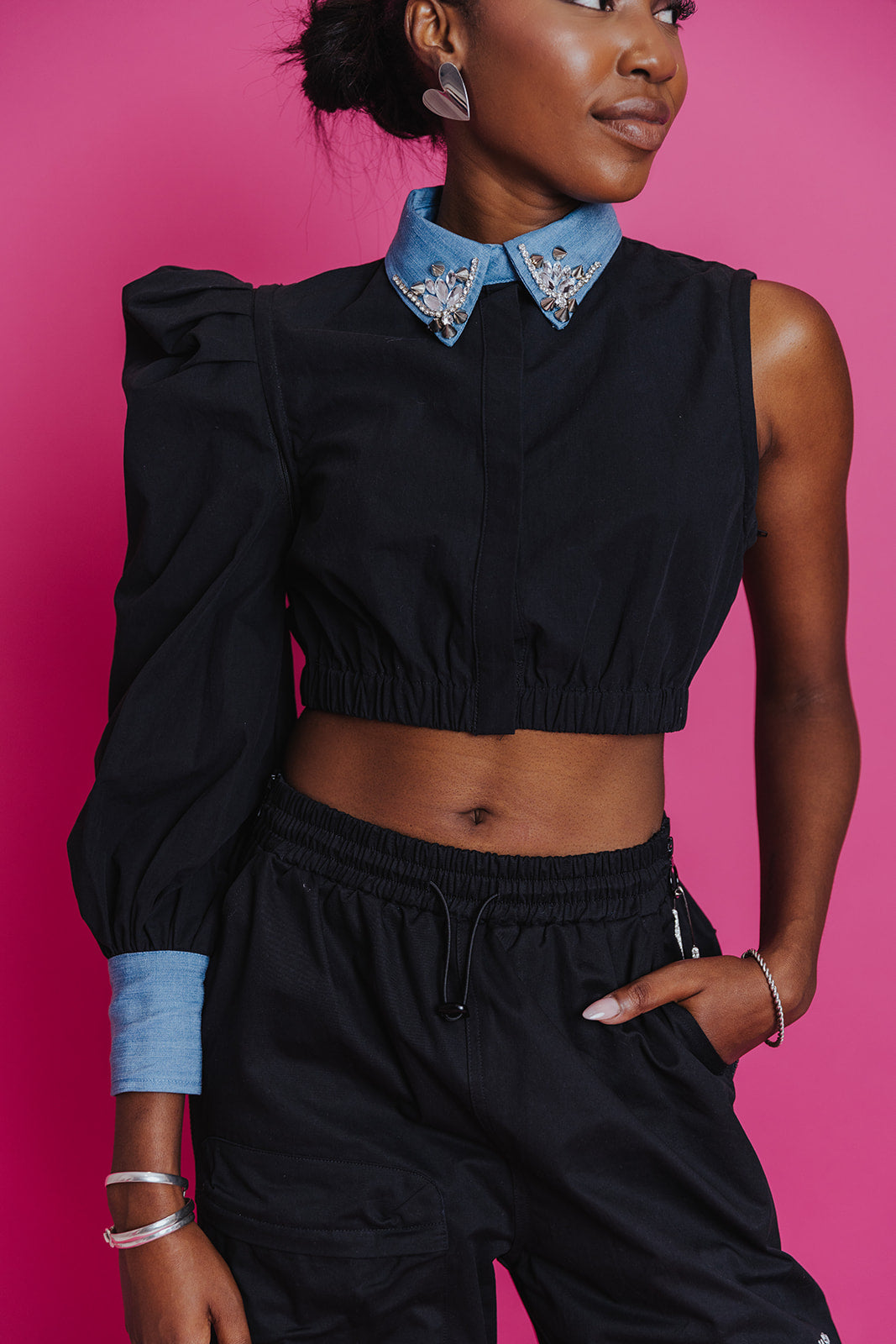 Multi-Wear Adaptive Top with Magnetic/Hook & Loop Closures